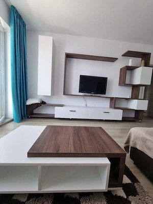 închiriez apartament 2 camere  - imagine 7