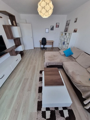 închiriez apartament 2 camere  - imagine 10