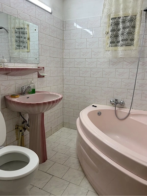 Craingasi, inchiriere apartament 4 camere. - imagine 2