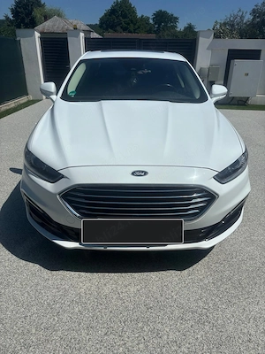 Ford Mondeo Hybrid 2.0 HEV, 187 CP, Automată eCVT, 2019, Keyless, Cameră, Sony, Navigație