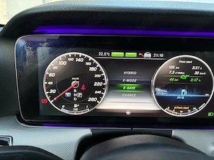Mercedes E 350e Plug in Hybrid - imagine 2