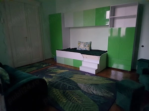 Inchiriez apartament cu doua camere 