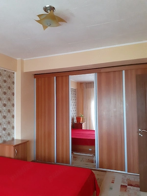 închiriez ap 2 camere  - imagine 4