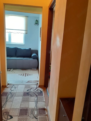 închiriez ap 2 camere  - imagine 3
