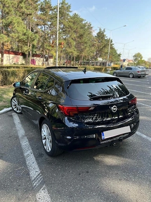     Opel Astra Hatchback 1.6 CDTI  2018 - imagine 2