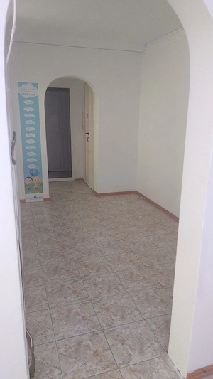 Inchierez apartament ultracentral parter Bulevardul Ferdinand Constanta - imagine 9