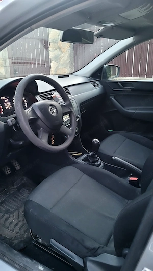 Vând Skoda Rapid 1.6 TDI  - imagine 6