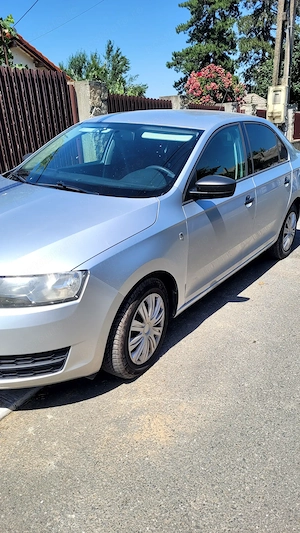 Vând Skoda Rapid 1.6 TDI  - imagine 2