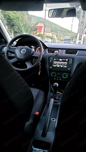 Vând Skoda Rapid 1.6 TDI  - imagine 9