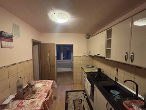 Vând apartament în Calan