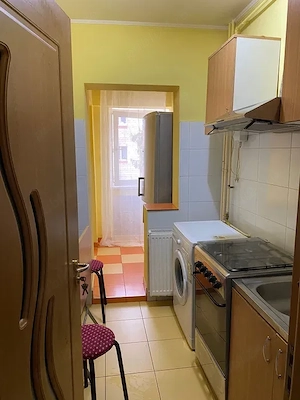 Garsoniera de inchiriat , Nord , Pitesti  - imagine 3