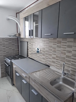 Inchiriere Apartament 2 Camere Semidecomandat Aparatorii Patriei-Turnu Magurele - imagine 5