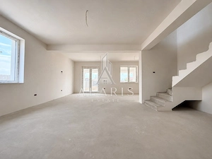 Duplex modern cu 5 camere, 2 bai, in Mosnita Noua - imagine 5