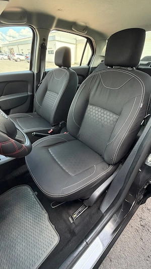 Dacia Logan 2  0.9 GPL - imagine 9