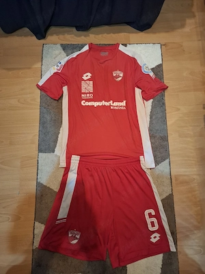 echipament de meci dinamo 