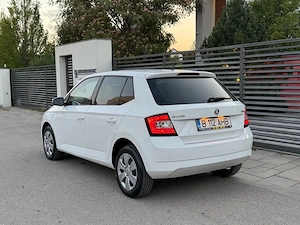 Skoda Fabia    1.4 Diesel (75 CP) Euro 6   2016  Cumpărată de nouă din reprezentanța PORSCHE ROMÂNIA - imagine 6