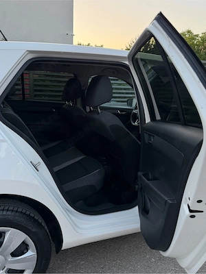 Skoda Fabia    1.4 Diesel (75 CP) Euro 6   2016  Cumpărată de nouă din reprezentanța PORSCHE ROMÂNIA - imagine 9