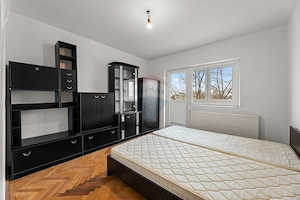 Apartament spațios cu 3 camere, de vânzare, în zona 300 Micalaca - imagine 4