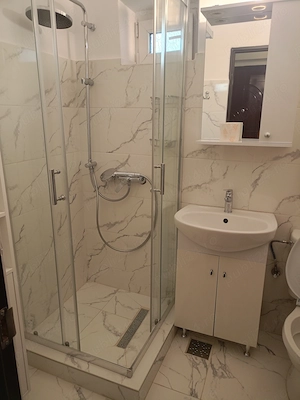 Închiriez apartament 1 cameră - imagine 4