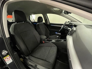 Volkswagen Golf - imagine 11