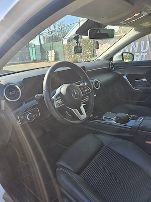 Mercedes-Benz A 250E