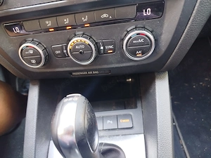 Volkswagen Jetta 1.4 DSG Highline - imagine 2