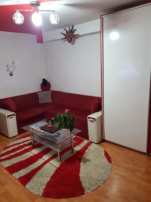 Apartament 2 camere, decomandat  - imagine 2