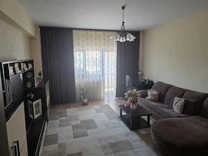 Apartament 2 camere si loc de parcare Bulevard - imagine 2
