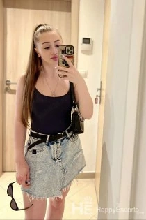 kloe blonda seducatore noua in oras 6 zile disponibila