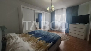 Apartament 4 camere 155 mp 2 balcoane garaj inchis Central Sibiu - imagine 3