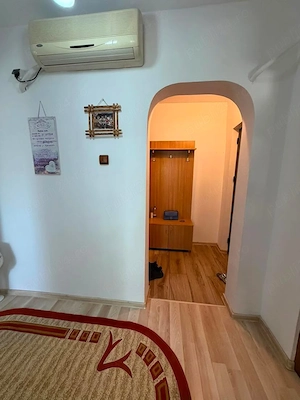 VAND apartament 2 camere OBOR - imagine 8
