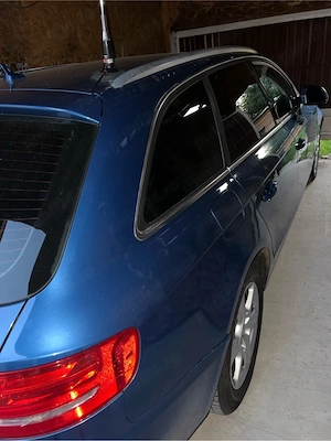 Audi A4 B8 2008 2.0 TDI 143cp CAGA kit ambrieaj+ volanta si distributie schimbate 4700  negociabil! - imagine 5
