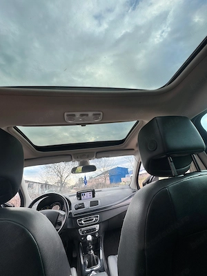 Vand Renault Megane III Bose Edition dCi 130 - imagine 4