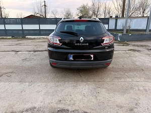 Vand Renault Megane III Bose Edition dCi 130 - imagine 9