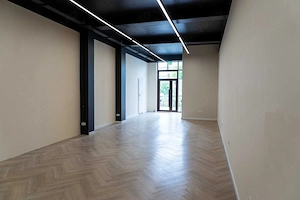 Spatiu comercial 3 camere zona Central Sibiu - imagine 2
