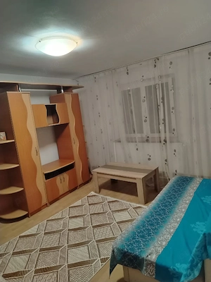 Închiriez apartament cu 3cam - imagine 4