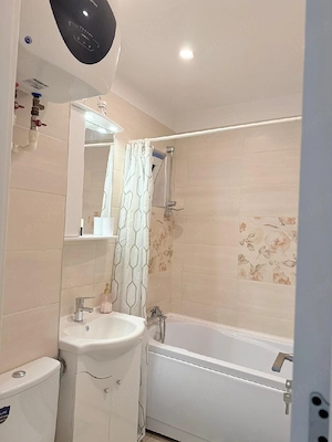 Proprietar închiriez apartament 3 camere Metrou Grivita - imagine 6