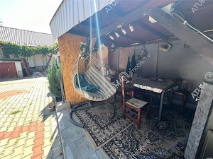 Casa individuala cu 3 camere 3 bucatarii pivnita in Poplaca din Sibiu - imagine 13