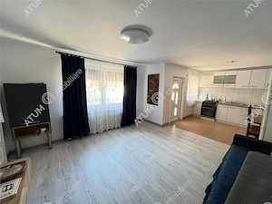 Casa individuala cu 3 camere 3 bucatarii pivnita in Poplaca din Sibiu