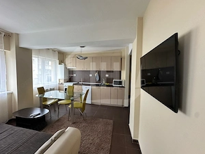Apartament 3 camere, parcare, zona strazii Gheorghe Lazar