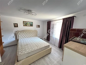 Casa individuala cu 3 camere 3 bucatarii pivnita in Poplaca din Sibiu - imagine 3