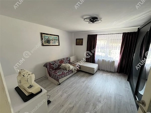 Casa individuala cu 3 camere 3 bucatarii pivnita in Poplaca din Sibiu - imagine 6