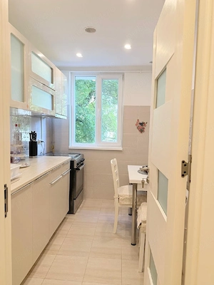 Proprietar închiriez apartament 3 camere Metrou Grivita - imagine 5