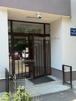 Decomandat-Se ofera spre vanzare-  apartament 3 camere | Zona Crângași