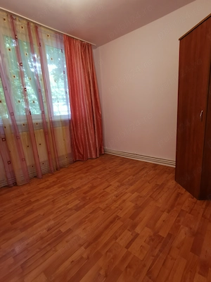 Apartament 3 camere, parter, mobilat și utilat, zona Constructorilor  - imagine 9
