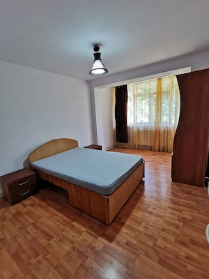 Apartament 3 camere, parter, mobilat și utilat, zona Constructorilor 