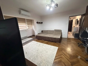 Apartament in zona Simion Barnutiu - imagine 3