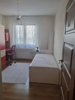 Inchiriere Apartament 3 Camere Decomandat Complex Jupiter - imagine 7