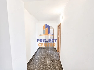 Apartament Nord, etaj intermediar, decomandat, renovat - imagine 5
