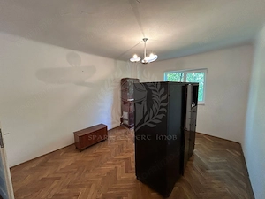 CASA 3 CAMERE // CENTRAL VALENII DE MUNTE - imagine 8